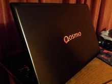 Toshiba Qosmio X870/X875 17.3" 3D 16GB 1.5TB Bluray Gaming Desktop Replacement