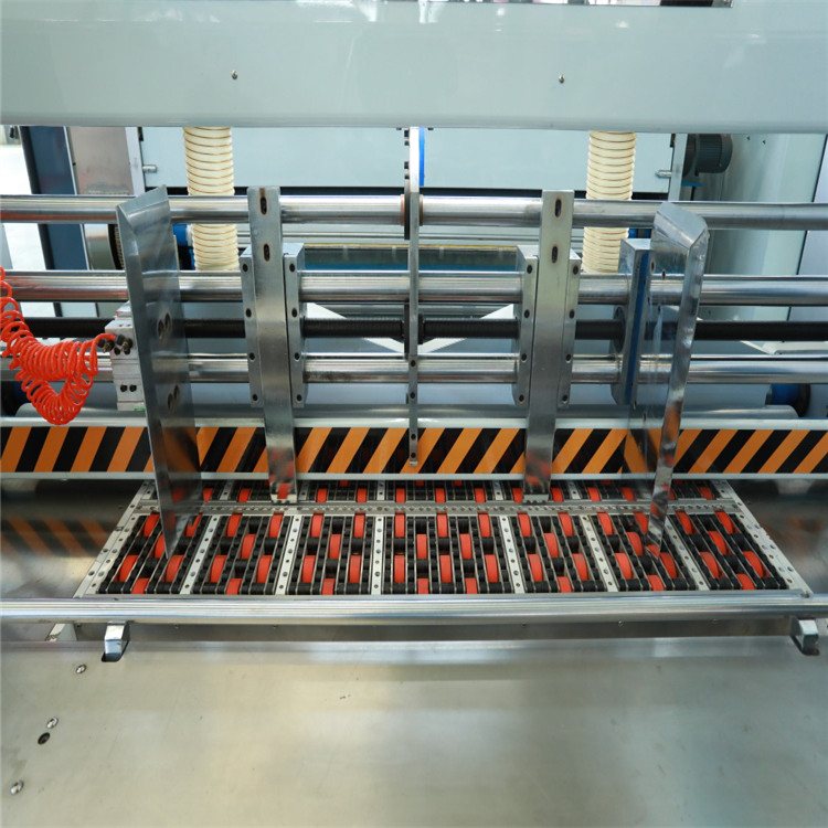 Canghai printing slotting and die-cutting carton box packing machine