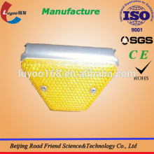 Trapezoid Highway delineators