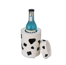 USB Mini Cooling Drinks Desktop 5V Fridge