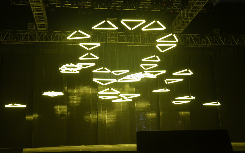 Triángulo LED Pixel Tube Event Decoration Stage Decoration