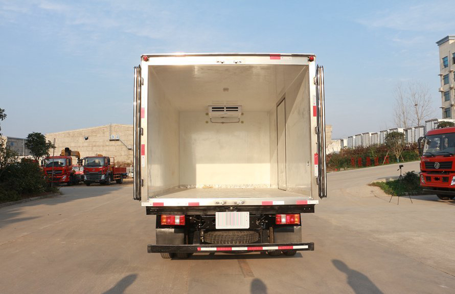 cold storage truck 5