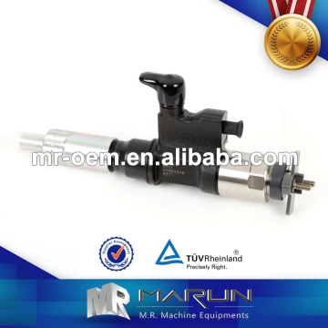 0950005471 0950006353 J05E 4HK1 DENSO Fuel Injector Assy Factory