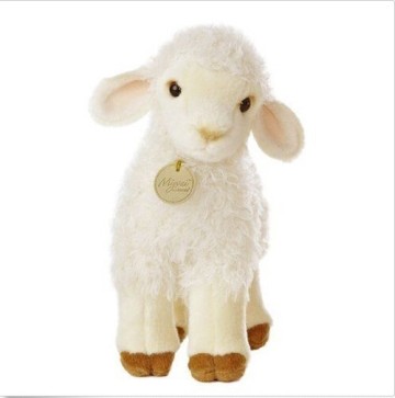 Lovely plush lamb toy plush lamb stuffed animal for kids