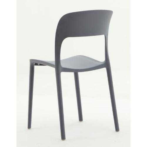 Silla apilable moderna de plástico para comedor