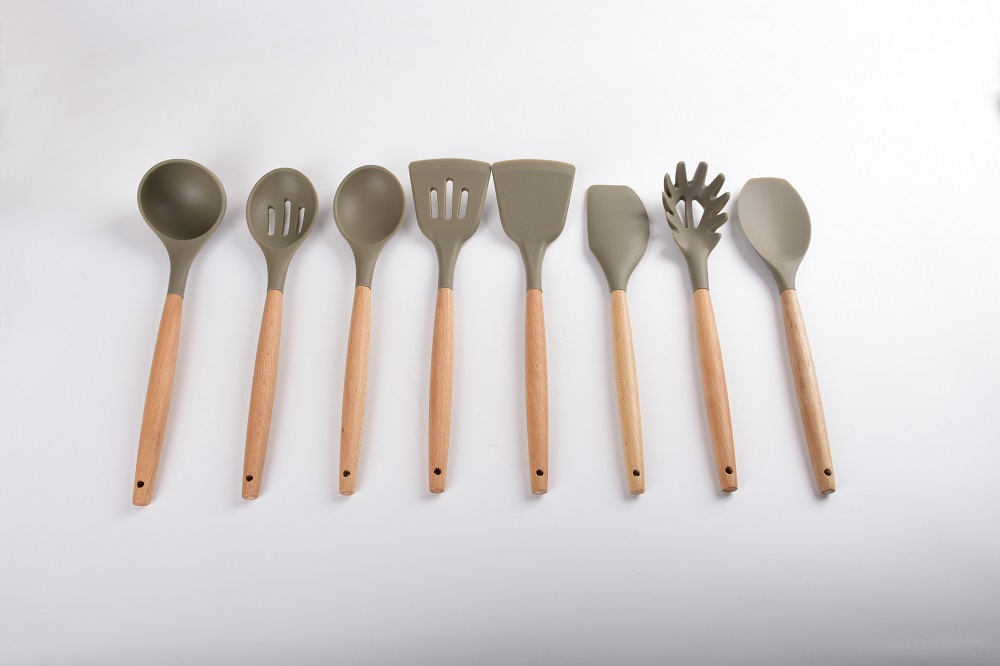 Silicone utensils