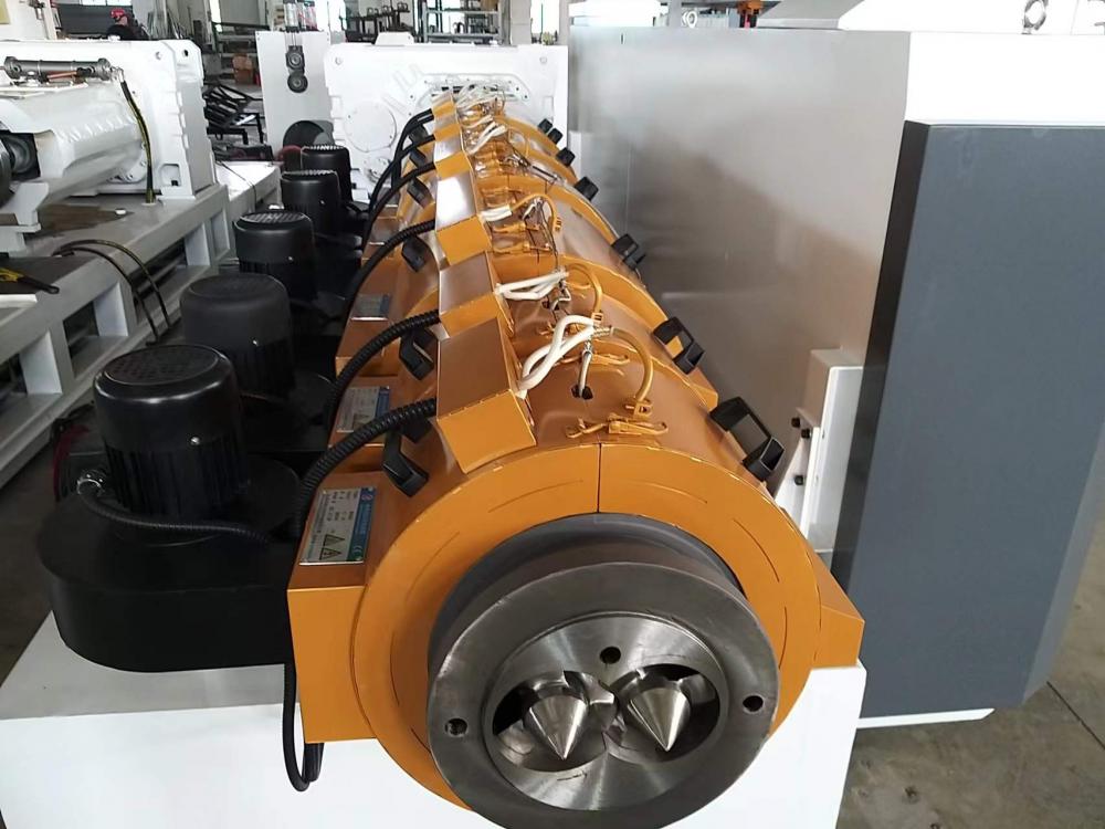 SPC Línea de máquina de fabricación de tablones de vinilo Resilient