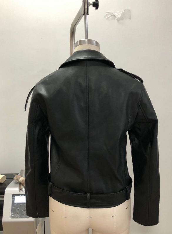 Schwarze Moto-Jacke aus Kunstleder für Damen