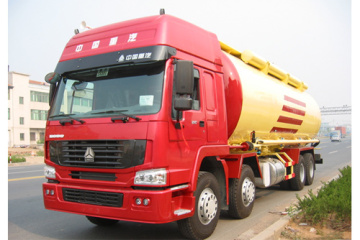 8x4 Bulk Powder Goods Tanker