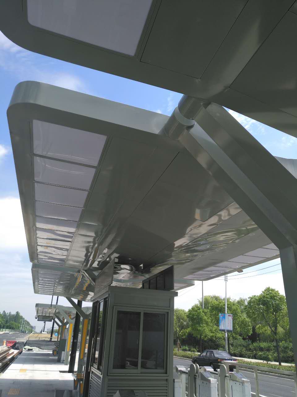 Tram Passenger Shelter Tram Passenger Shelter