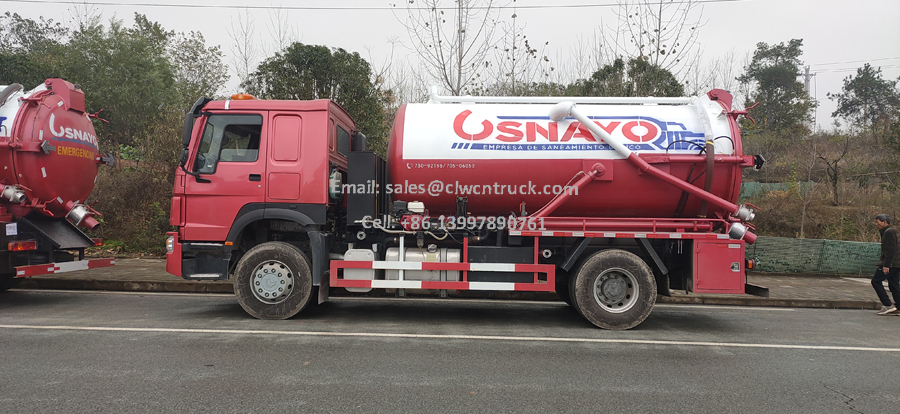 vaccum sewage suction truck