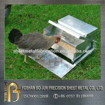 China supplier manufacture treadle feeders , automatic chicken feeders for poultry chickens