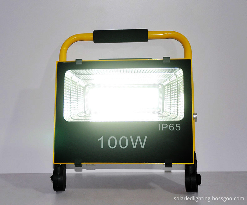 Solar-Powered Floodlight