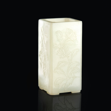 Jade Carving with Aesthetic Form