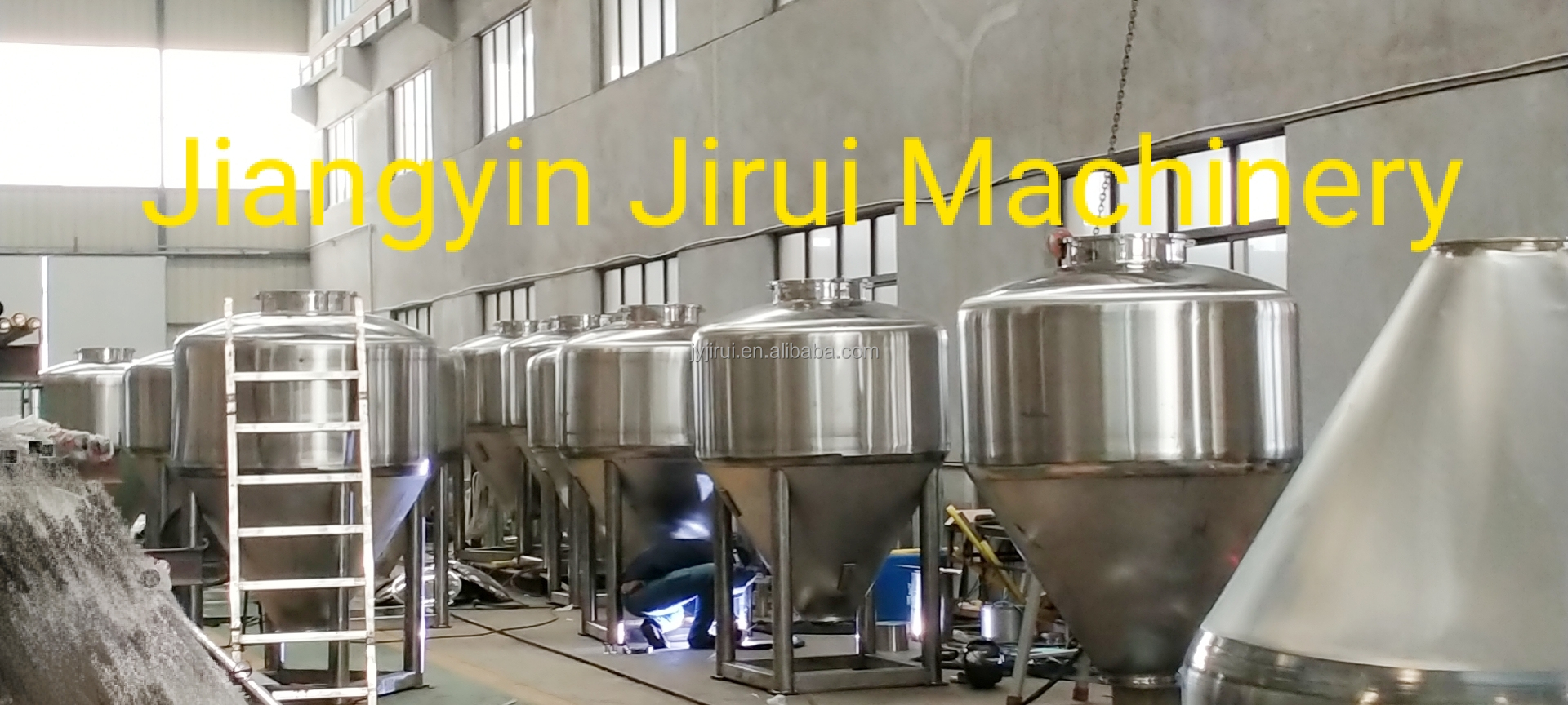 Bekas Tangki Penyimpanan Serbuk Keluli Stainless 200Liter ke Harga 2000L