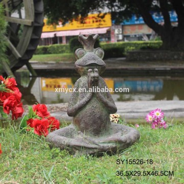 Wholesale handmade animal craft decorative yoga frog figurines