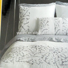 Embroidery bedding set