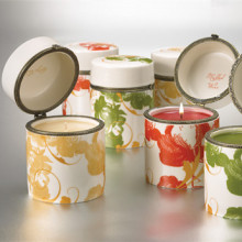 Eco-Wick fragrant candle in ceramic container