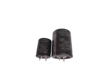 Long term medium voltage horn type electrolytic capacitor