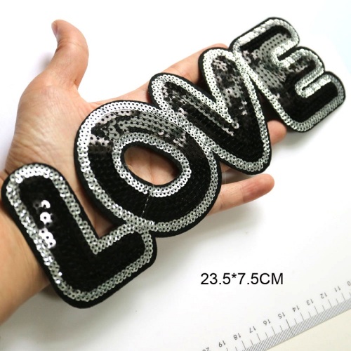 Các bản vá lỗi thư tình màu đen Sequin thêu