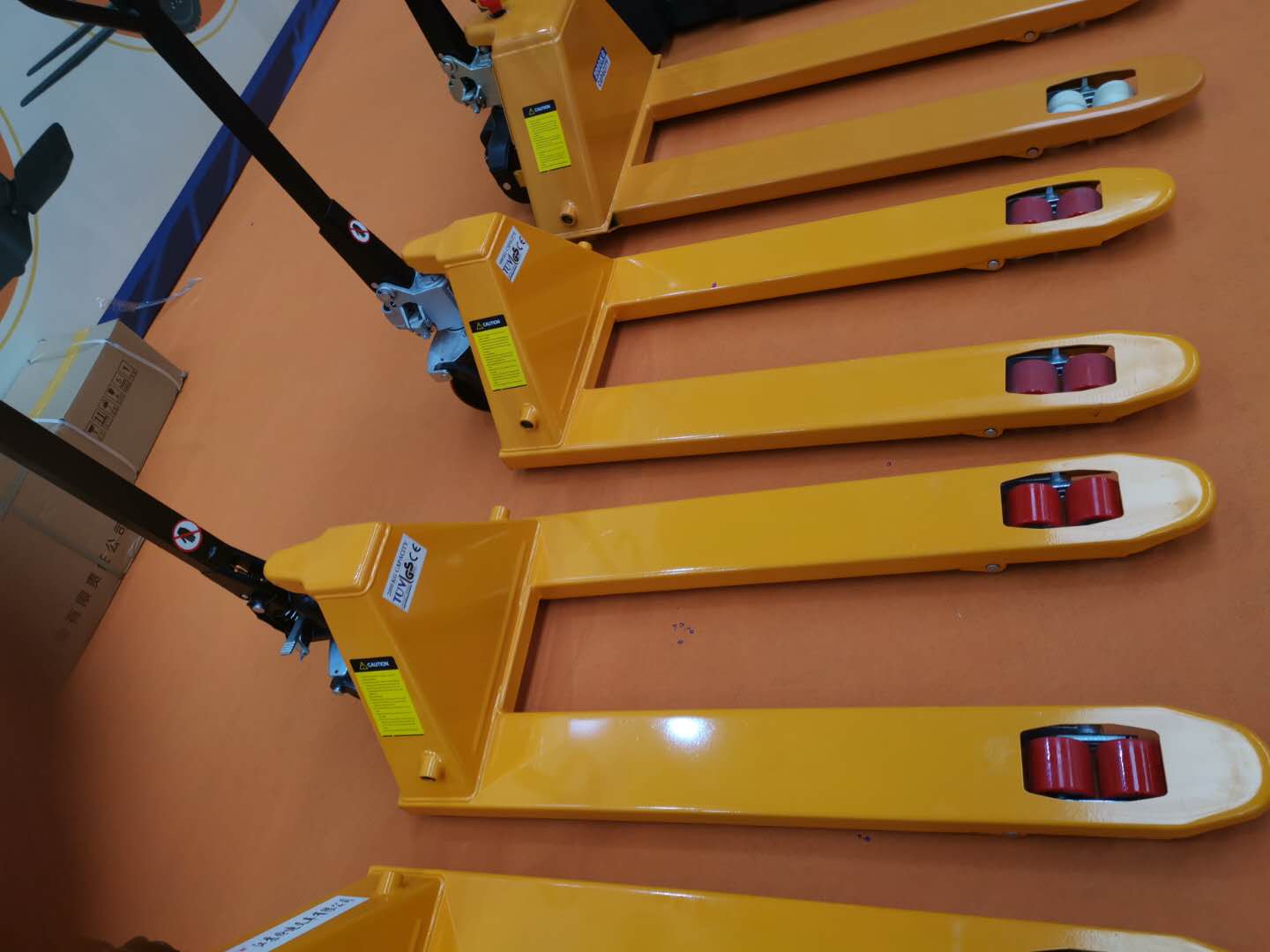 5.0T hand pallet truck for sale