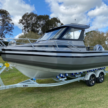 22ft Aluminum Fishing Boat - Center Cabin Cruiser for Sale