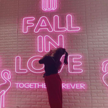 PINK NEON LIGHTING WALL