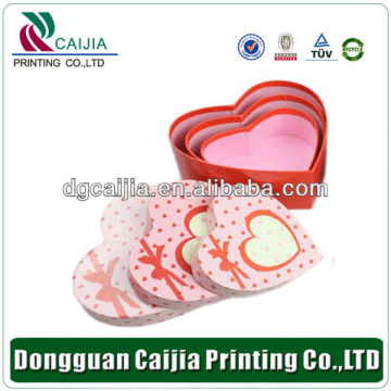 Heart shape printed cardboard paper gift box