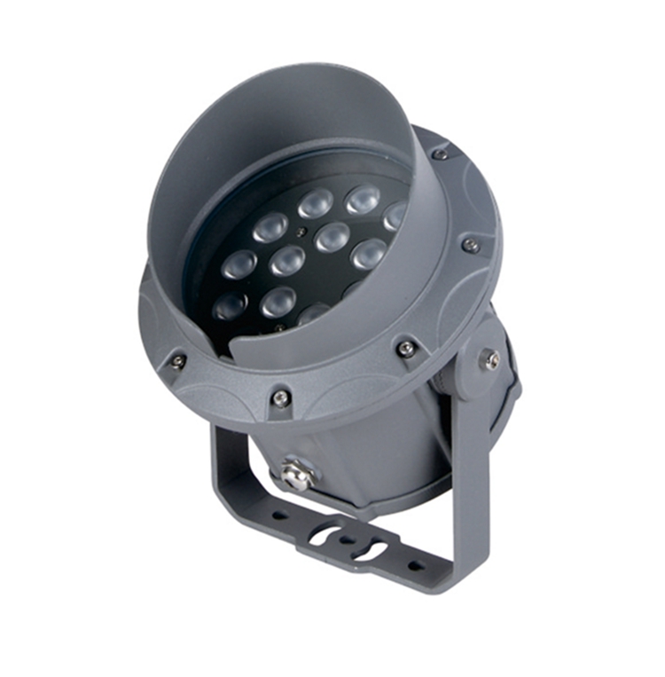 Stable and non-flickering outdoor flood light