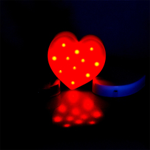 Customized Flashing Heart Shape Room Accent Night light For Holiday Decoration