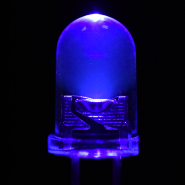 5 mm Purple UV LED 400nm Su Şəffaf 20 dərəcə