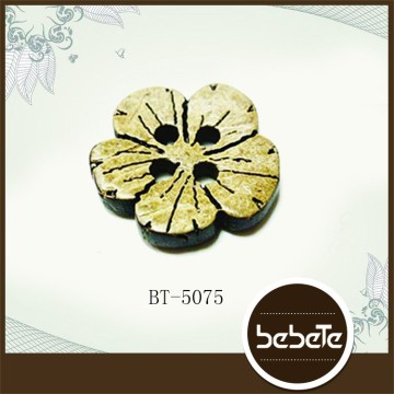 flower shaped buttons,fancy design 4 holes coconut buttons