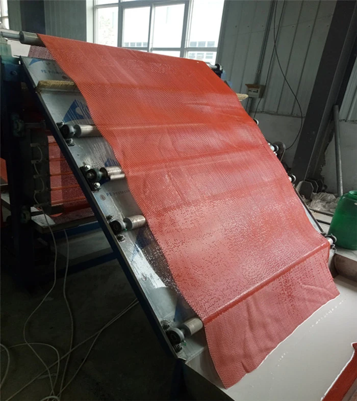 PVC Anti-Slip Waterproof S Mat Roll Making Machine