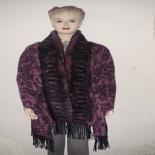 Flower printed fringed cashmere tippet