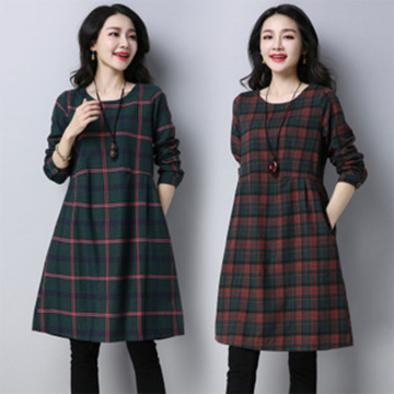 Thick long-sleeved plaid dress