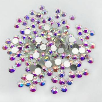 Wholesale Supplier of Nail Art Crystals, Flat-back Rhinestones in Various Sizes from China