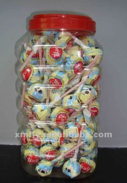 Milk flavour lollipop with whistle