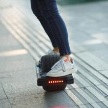 New design one wheel electric scooter