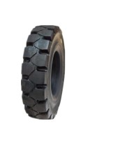 Ind Nhs Pneumatic Solid 6.50-10