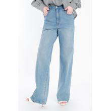 Jeans de ajuste delgado azul claro