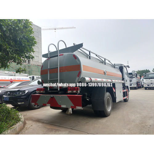 Dongfeng 5000 litres pétrolier / Bowser pétrolier / camion de transport de pétrole