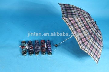 Promotional gift four folding manual open 20inch 8ribs rain umbrella