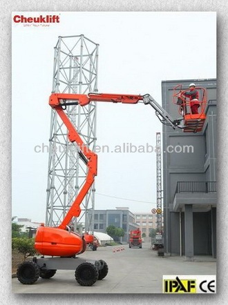 articulating boom lifts CE