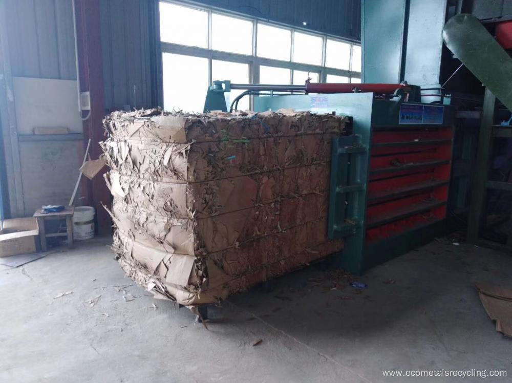 Manual Belting Horizontal Plastic Paper Hay Straw Baler