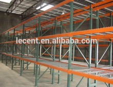 storage bulk rack with wire grid deck