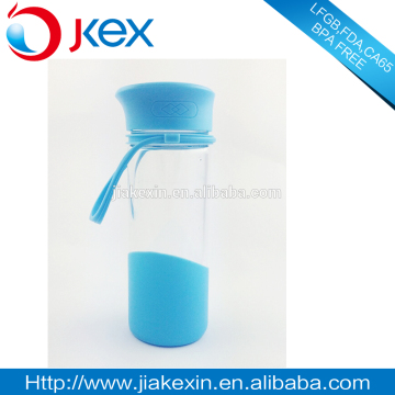 silicone sleever glass water bottle with smile tea fiiter