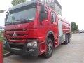 4x4 truk pemadam kebakaran darurat Howo