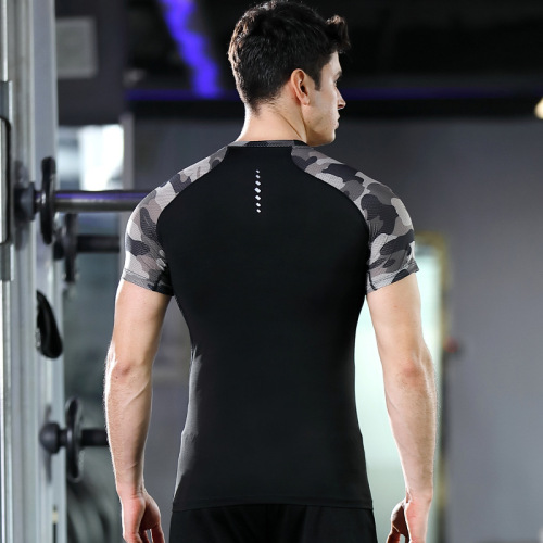 Cool Dry Compression Short Sleeve per l&#39;omi