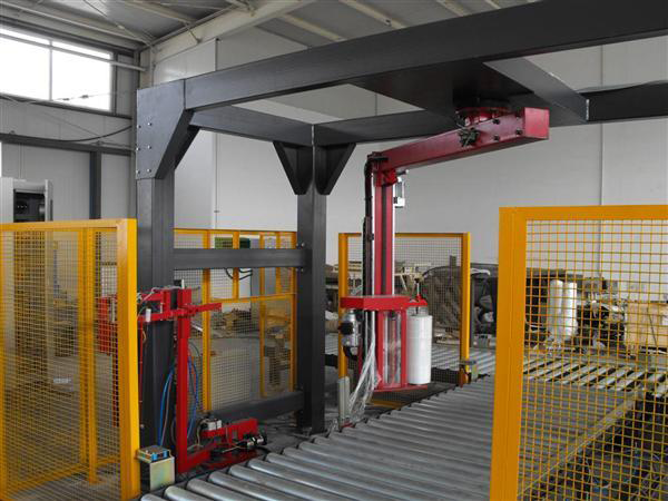 High speed automatic rotary arm pallet stretch wrapper