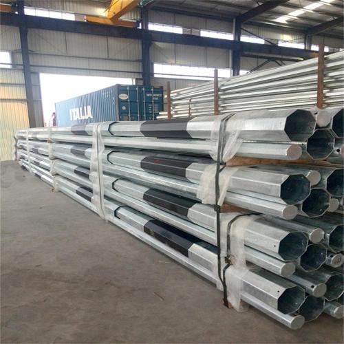 Single Arm Octagonal Galvanized Utility Steel Pole